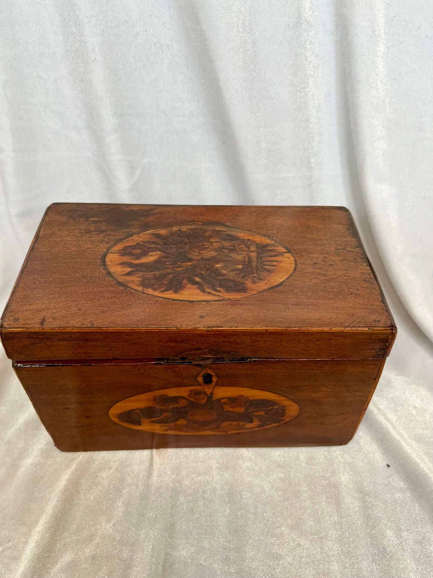 Antique English 1850s Tea Caddy